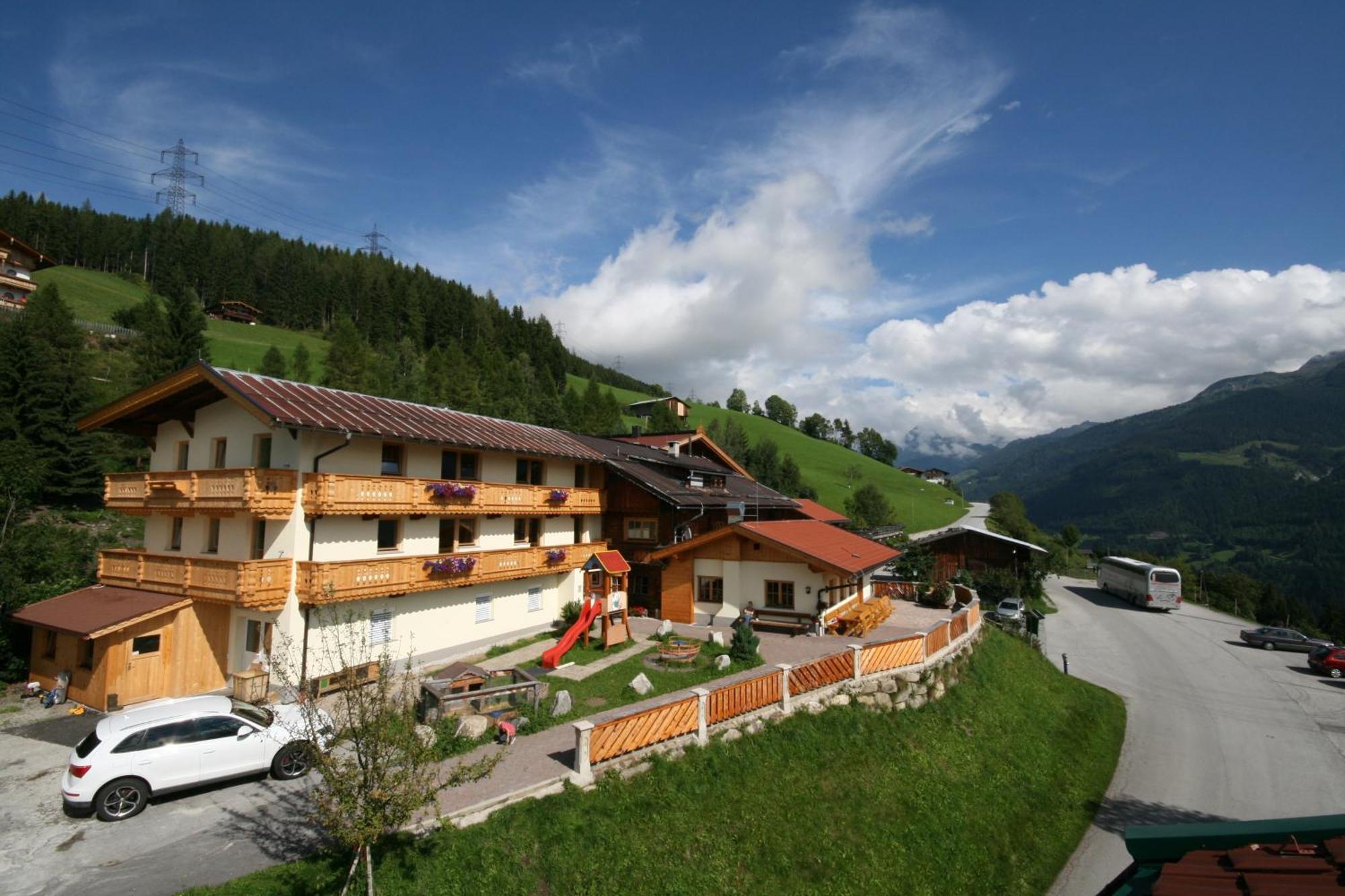 Alpengasthof Enzianhof Цел ам Цилер Екстериор снимка