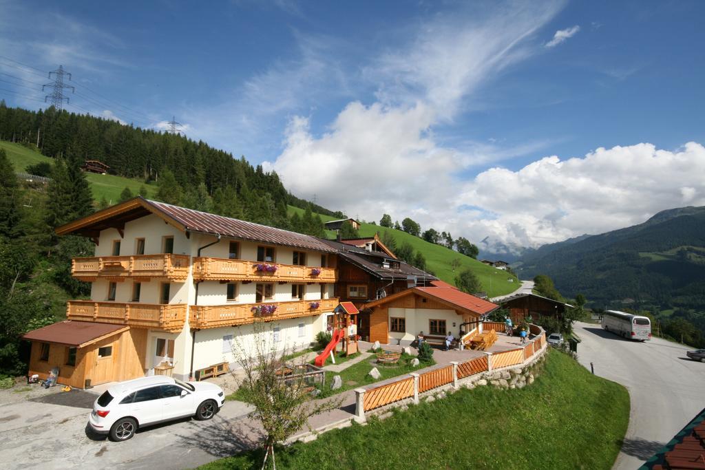 Alpengasthof Enzianhof Цел ам Цилер Екстериор снимка